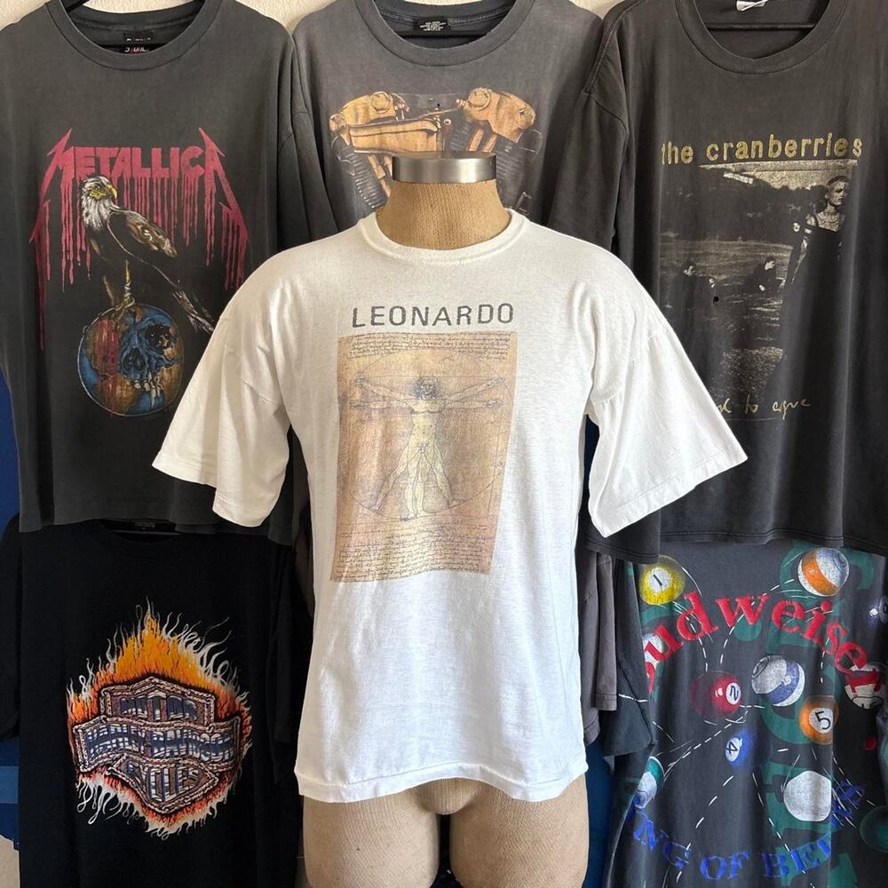 Vintage Leonardo Da vinci Art T-shirt